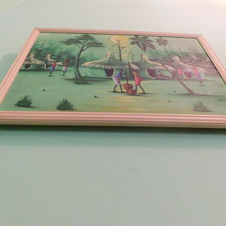 אקרה Jesiwa B'S Little Palace מראה חיצוני תמונה